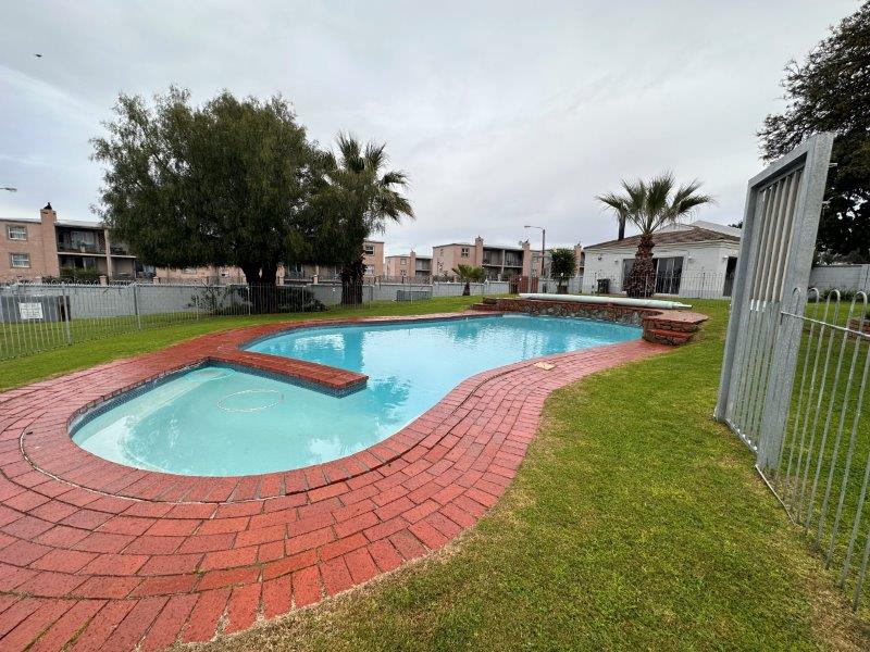 To Let 2 Bedroom Property for Rent in Vredekloof Western Cape